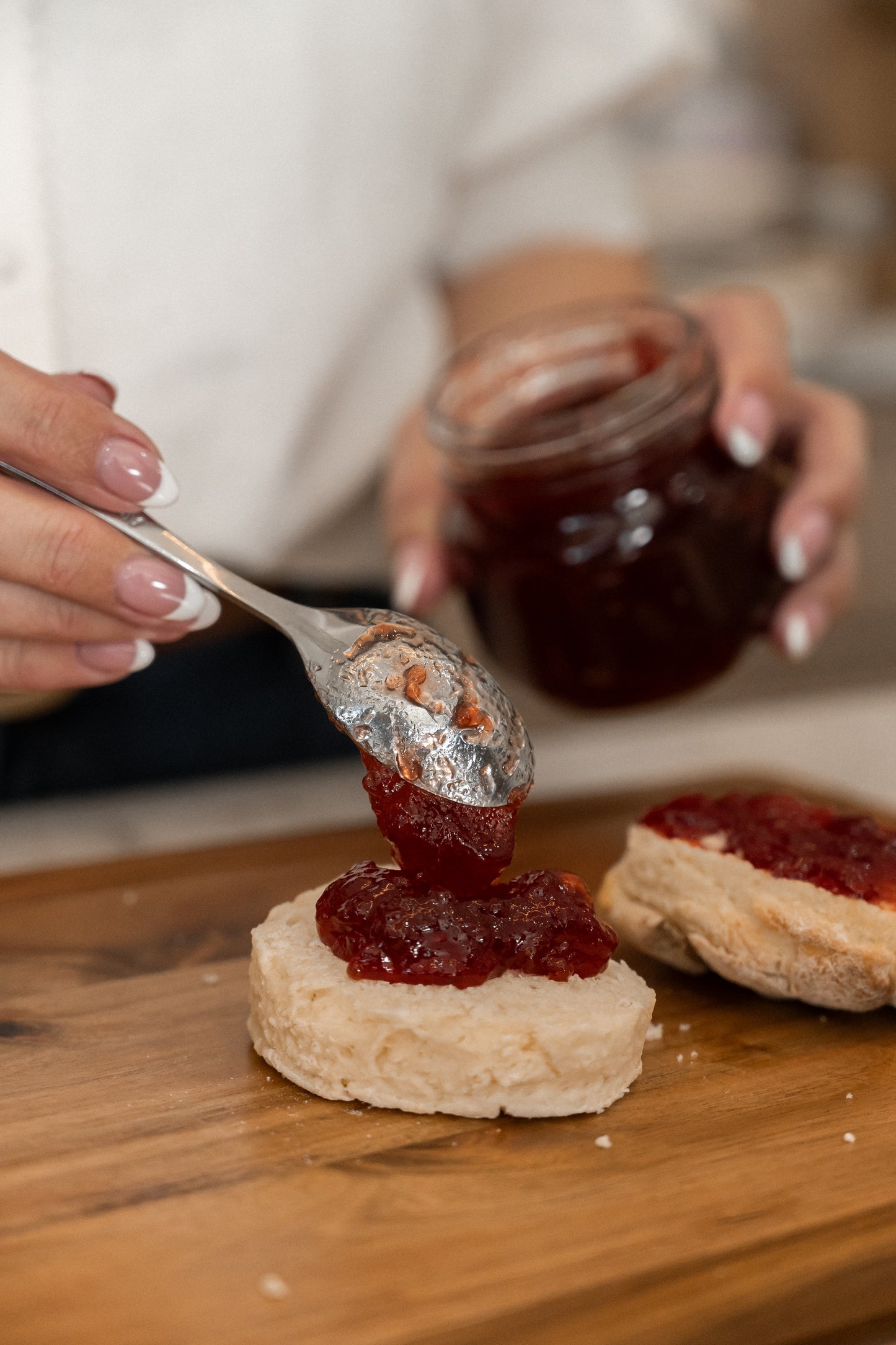 The Scone + Preserve Pairing